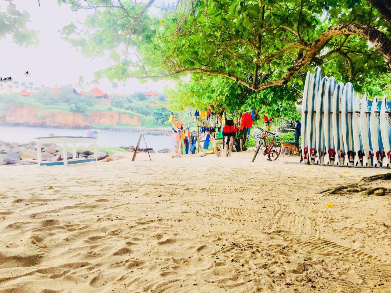 Ashford Beach Matara Luaran gambar