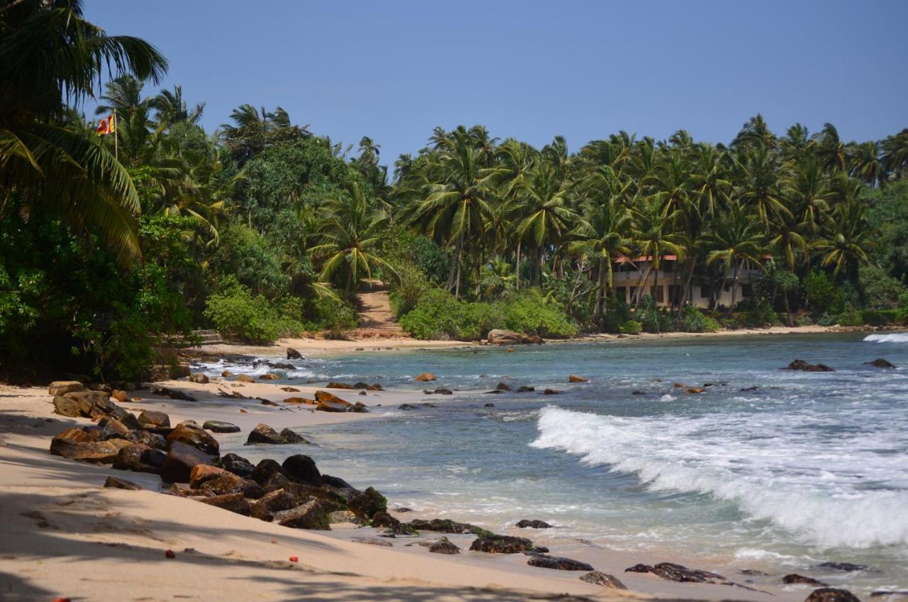 Ashford Beach Matara Luaran gambar